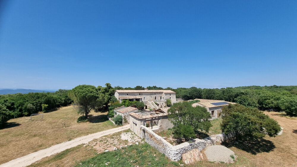  vendre  Maison Uzs (30700)