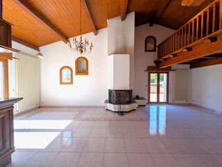  Maison à vendre 12 pièces 262 m²