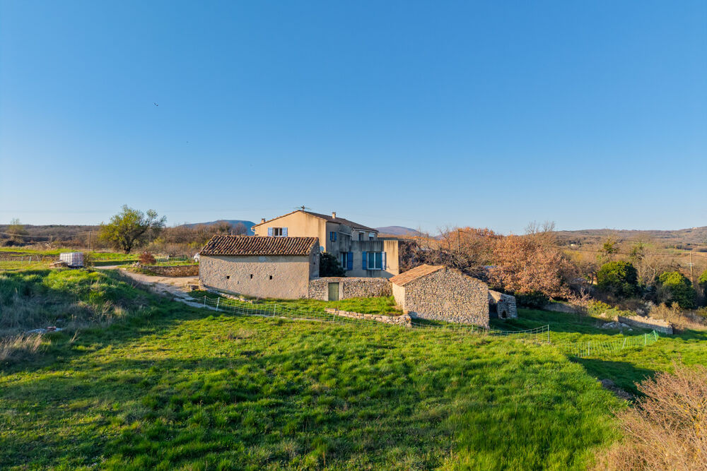 Dept 84 - Saint Martin de Castillon - Ferme ancienne sur 10ha