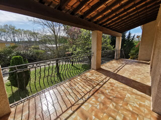  Maison � vendre 5 pi�ces 250 m�