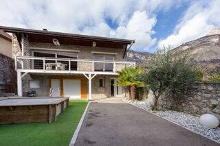  Maison � vendre 7 pi�ces 288 m�