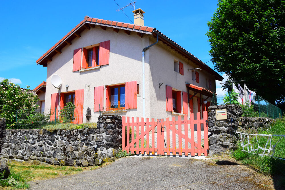 Dépt. 07 - A VENDRE à COUCOURON - Maison de 131 m2 avec garage et jardin - Parcelle de 670 m2