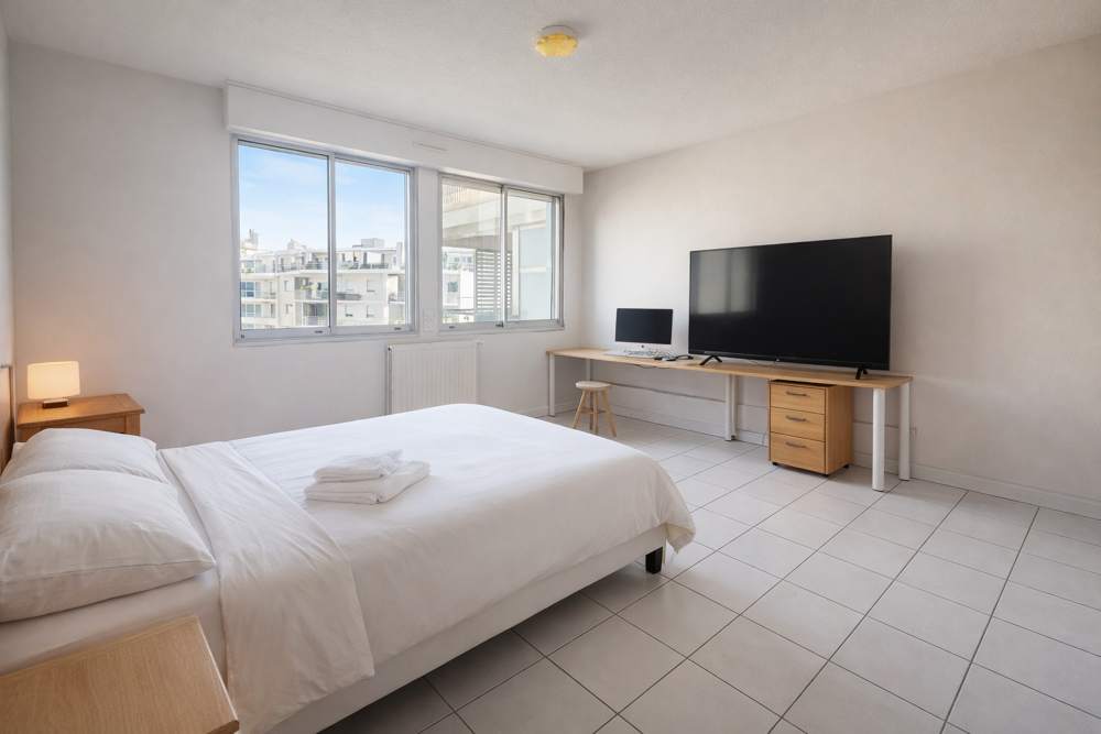 Dépt Hérault (34), à vendre MONTPELLIER Appartement T3 de 93m2 - Terrasse - parking en sous-sol - cave.