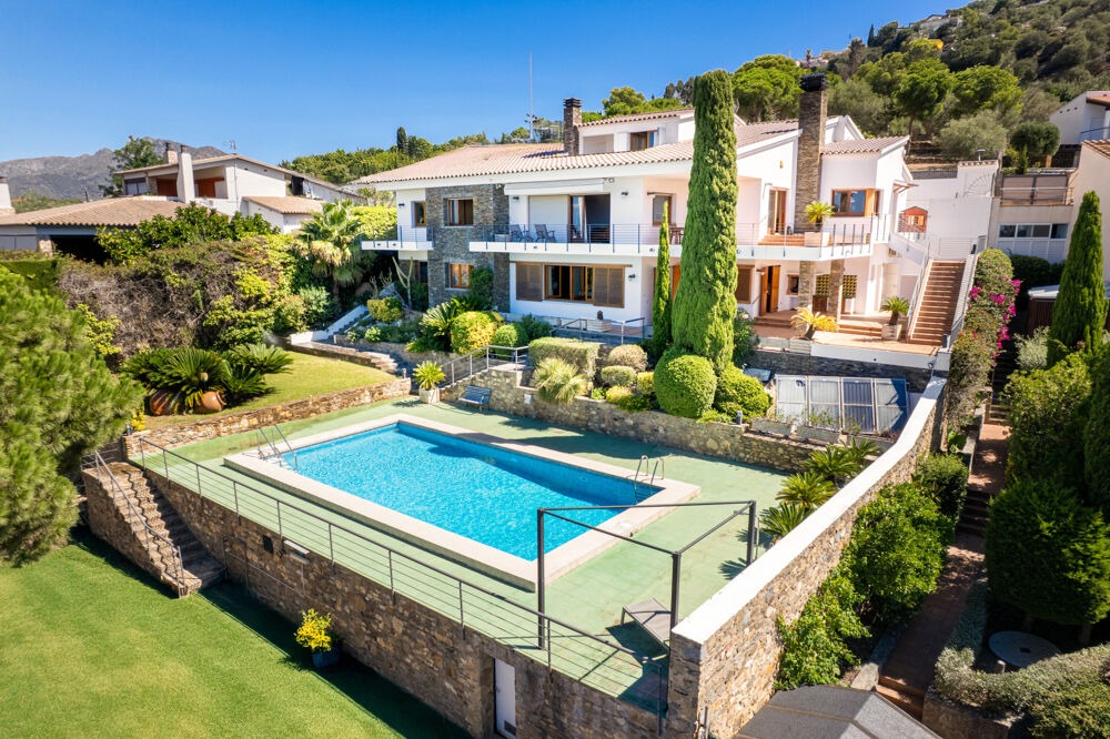 Vente Maison Superbe villa avec vue panoramique sur la mer Roses (Espagne)