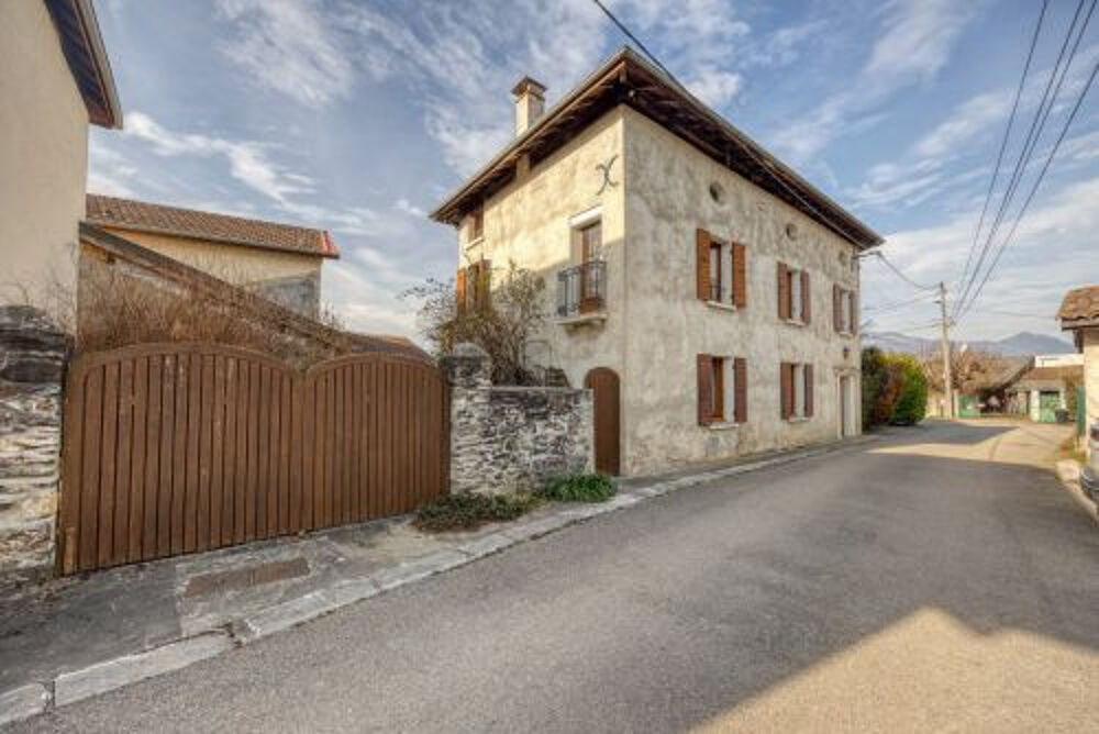 Vente Maison Pontcharra (38)- Villard Benoit - Maison T7 ( 4 Chambres) avec son annexe -229 m2 sur terrain de 602 m2 Pontcharra