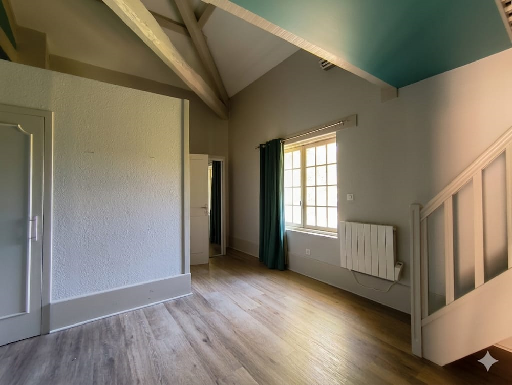 à vendre  Propriété/château Valence (26000)