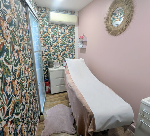   Dépt Hérault (34) - A vendre Le Crès Fonds de commerce institut de beauté, onglerie, esthétique, bonne visibil 
