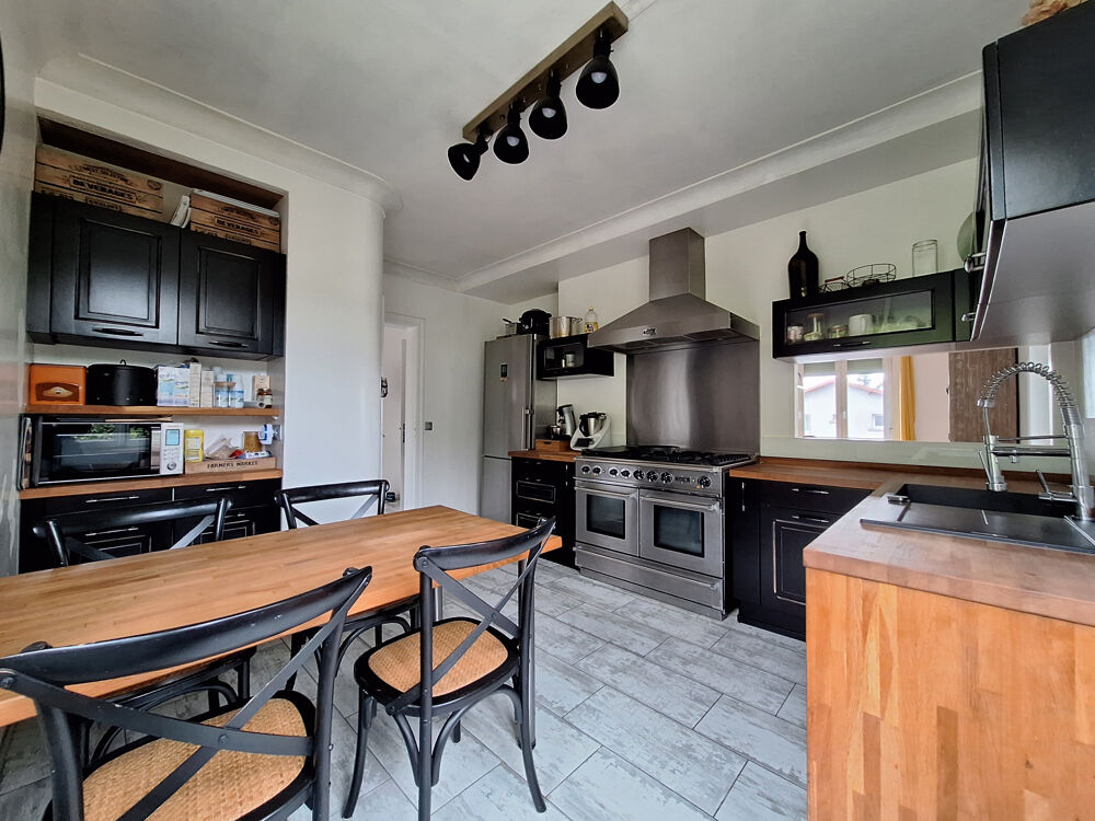 Vente Maison A Vendre Dpt 81 Maison centre-village avec garage et grand terrain Puylaurens