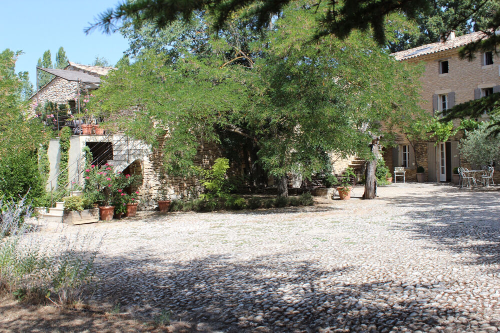 Vente Maison GORDES : Mas en campagne avec parcelle constructible Gordes