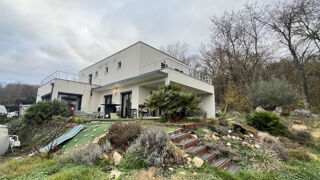  Maison  vendre 7 pices 180 m