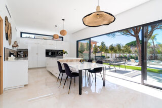  Maison à vendre 6 pièces 210 m²
