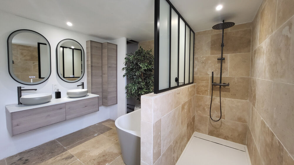 DPT GARD (30), à vendre, UZES proche, maison individuelle type 7, 203m2 habitables, 5 chambres, piscine, garag