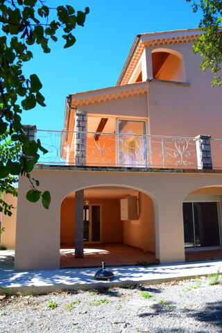 Maison à vendre 12 pièces 262 m²