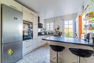  Maison � vendre 9 pi�ces 200 m�