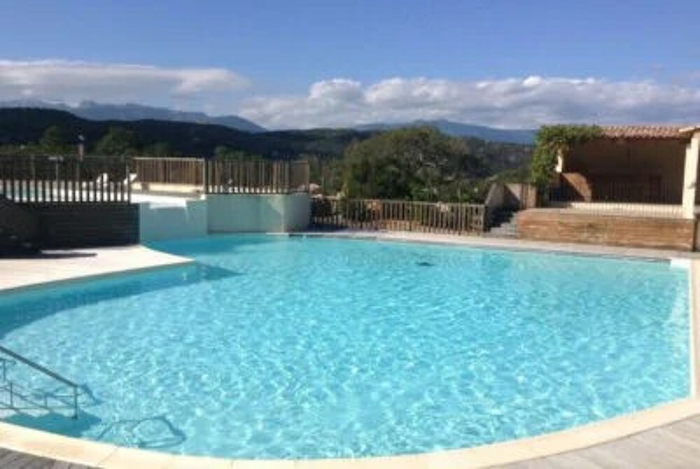 Porto-Vecchio Appartement avec jardin, à deux pas de Santa Giulia