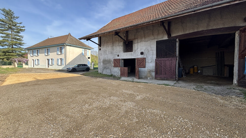 Maison avec dépendance