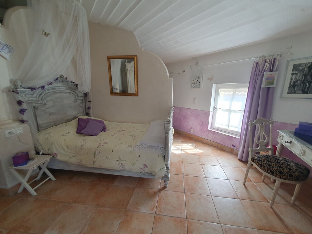 � vendre  Maison Uz�s (30700)