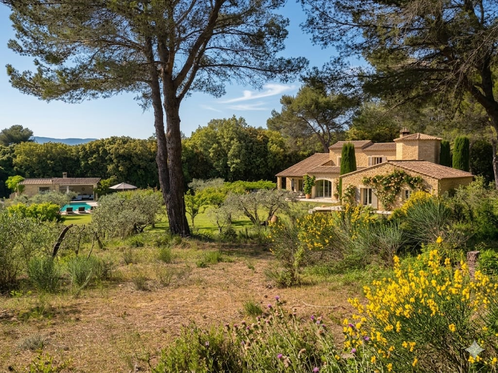 à vendre  Propriété/château Les Baux-de-Provence (13520)
