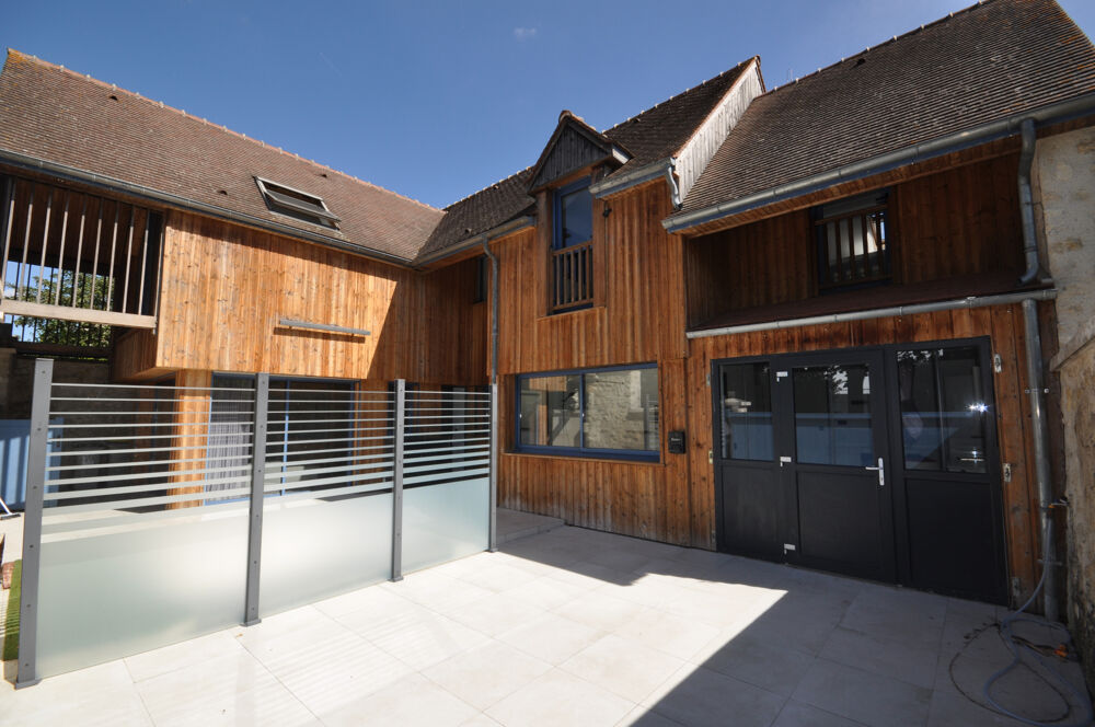MAISON CONTEMPORAINE de 156 m2 centre village CHAVENAY (78)