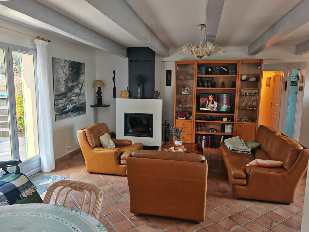 Vente Maison DptHérault à vendre SAINT MARTIN DE LONDRES proche VILLA F 6 SH 102 m2 TERRAIN 1500 m2 Piscine St martin de londres
