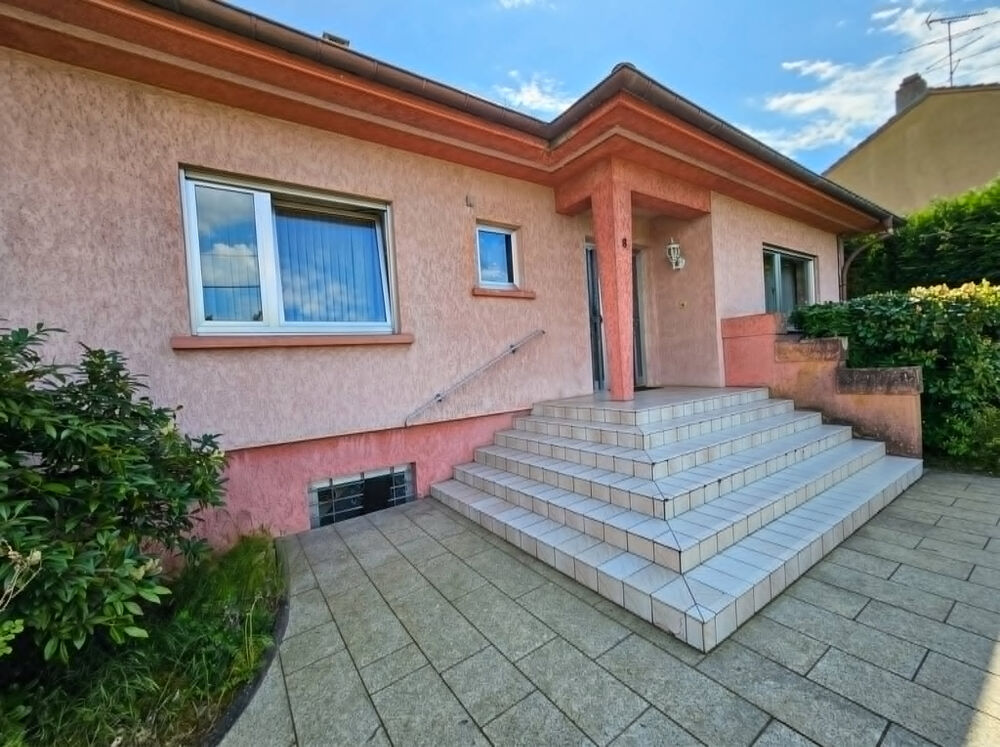 Villa SPICHEREN BREME D OR .A remettre au gout du jour
