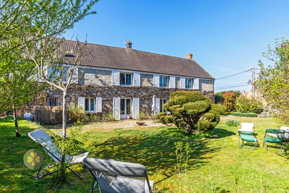 � vendre  Maison Montfort-l'Amaury (78490)