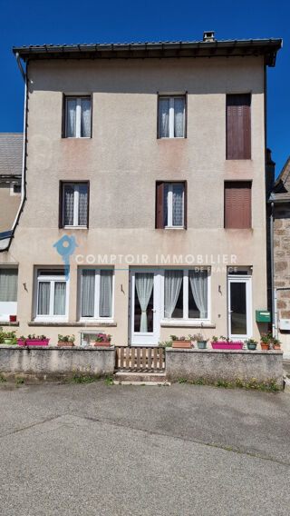  Maison  vendre 15 + pices 280 m