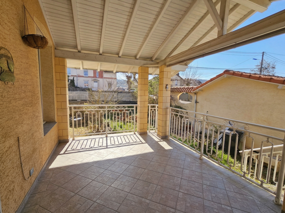 Vente Maison Stiring-Habsterdick   Superbe Maison HBL Rénovée avec Jardin Clos et Combles Aménageables Stiring wendel