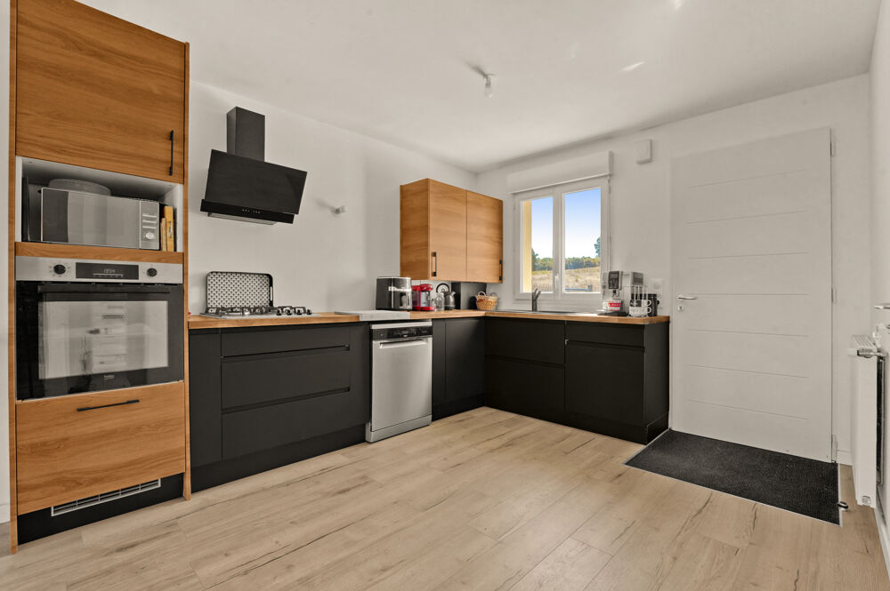 VILLA T5 90 M2 SUR UN TERRAIN DE 251 M2