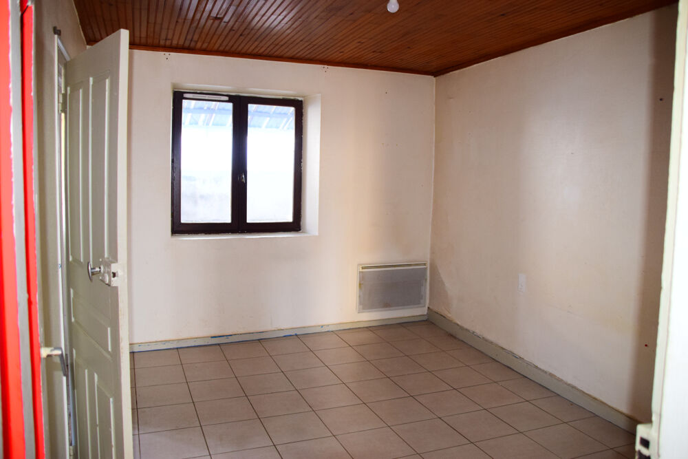 Vente Maison Dépt. 43 - A VENDRE AU MONASTIER SUR GAZEILLE - Grande maison de village avec appartement de 100 m2 et garage Le monastier sur gazeille