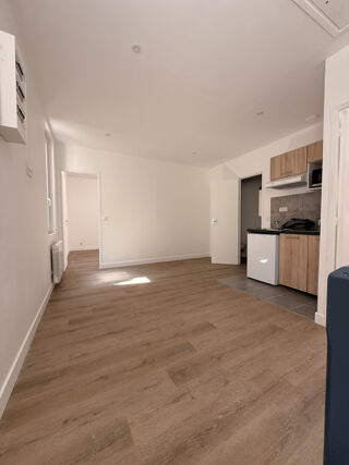 Vente Appartement 07 - VALS LES BAINS - APPARTEMENT T3 DANS IMMEUBLE RENOVE Vals les bains