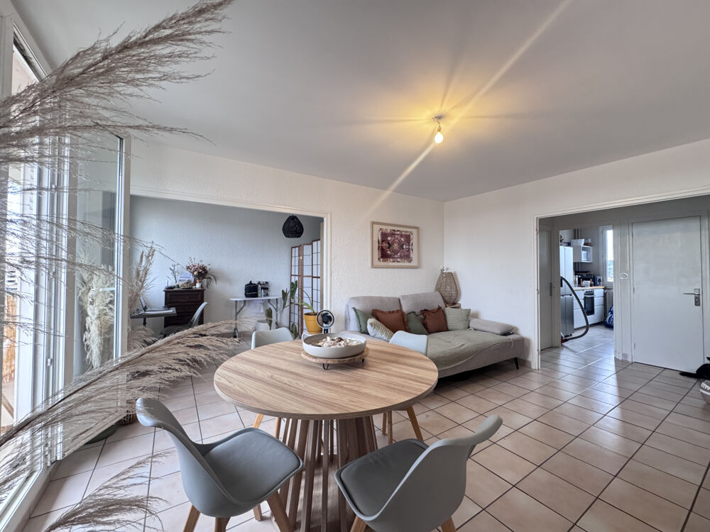 Appartement T5 avec balcon vue Vercors - À vendre à Romans-sur-Isère - Dpt Drôme (26)