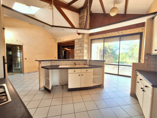  Maison � vendre 9 pi�ces 195 m�