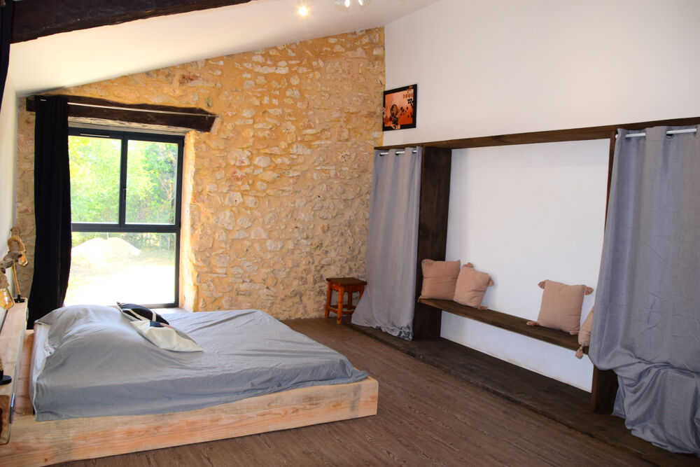  vendre  Maison Uzs (30700)