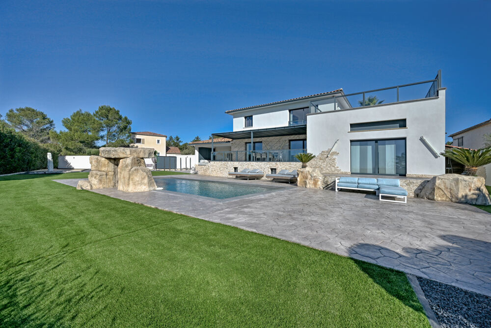 � vendre  Maison Uz�s (30700)