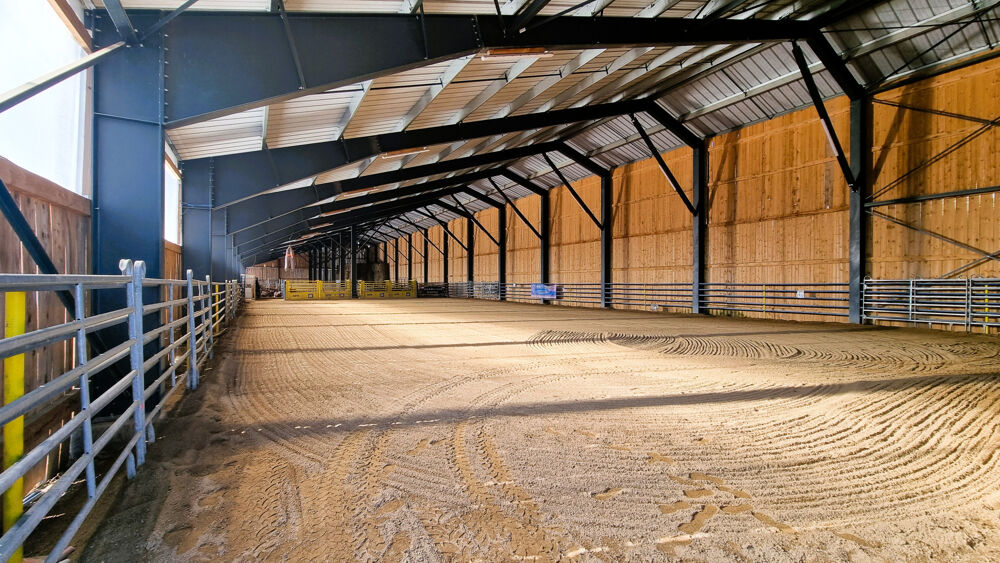 Vente Propriété/Château Dépt. 07 - A VENDRE à MAZAN-L'ABBAYE - FERME DE 500 M2 - PROPRIETE DE 16 HA Mazan l abbaye