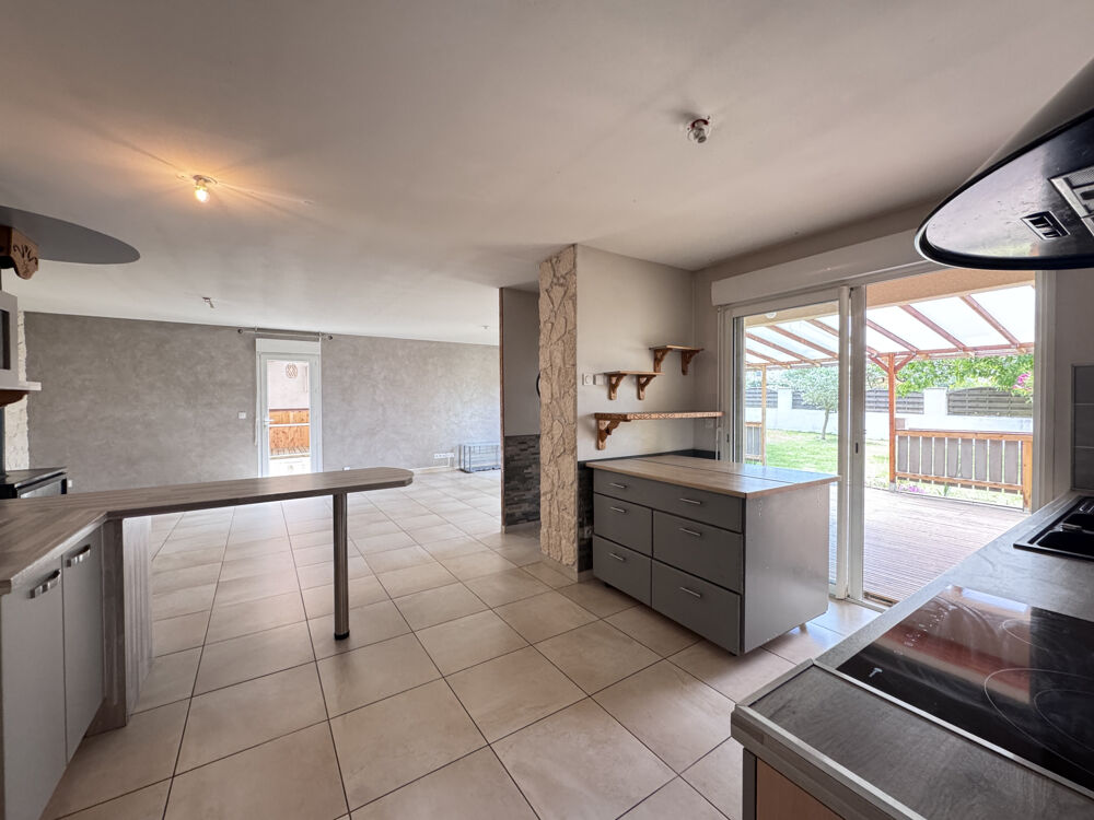 Dpt Drôme (26) - À vendre à Barbières - Maison T6 de plain pied