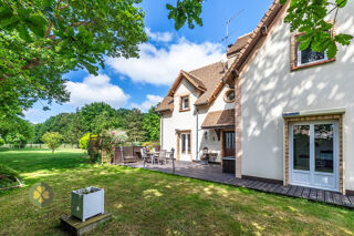  Maison � vendre 8 pi�ces 215 m�