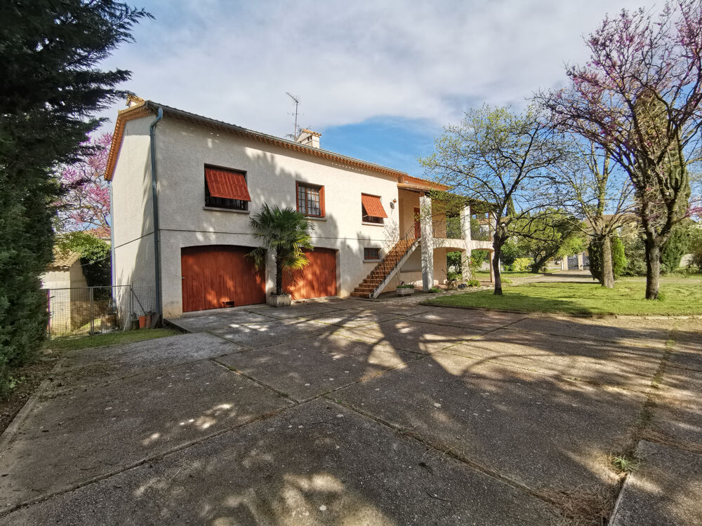 Dépt Hérault (34) - Prades Le Lez à vendre maison de 250m2 en R+1 avec sous sol complet sur parcelle de 3617m2
