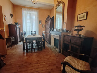  Maison � vendre 8 pi�ces 218 m�