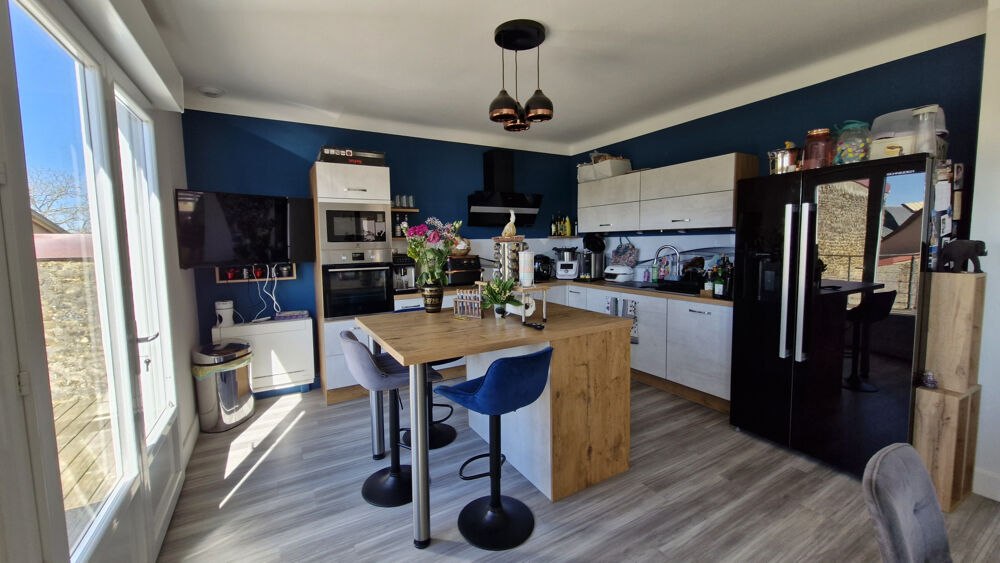 CHARMANTE ET FONCTIONNELLE MAISON PROCHE DU CENTRE-VILLE DE BONNETABLE