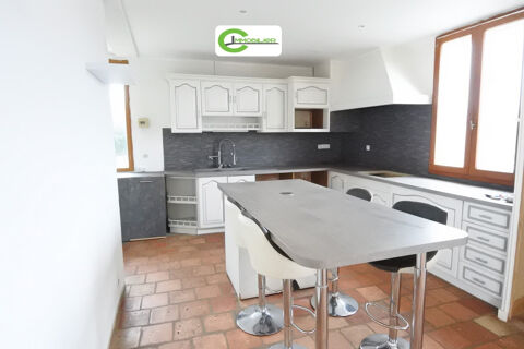   MAISON DE CARACTERE proche LA FERTE BERNARD Maison - 5 pi�ce(s) - 150 m�