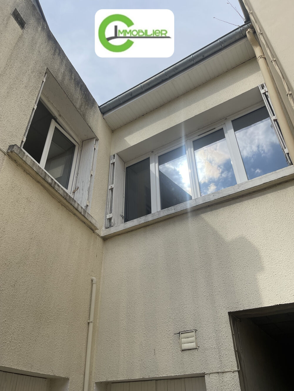 Vente Immeuble IMMEUBLE DE RAPPORT 8.42 % DE RENTABILITE, CENTRE VILLE DE LA FERTE BERNARD La ferte bernard