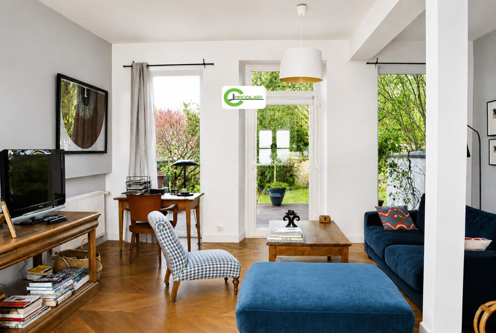 PROCHE CENTRE VILLE ET COMMODITES