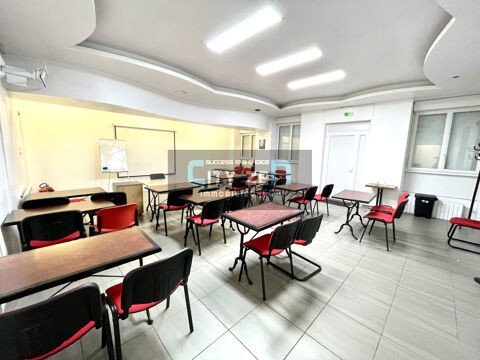 LOCAL COMERCIAL CENTRE VILLE 109900 42000 St etienne