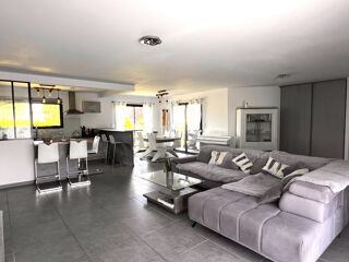  Maison à vendre 6 pièces 145 m²