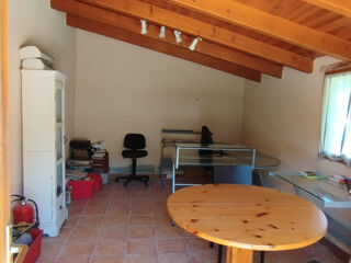  Propriété/château à vendre 8 pièces 160 m²
