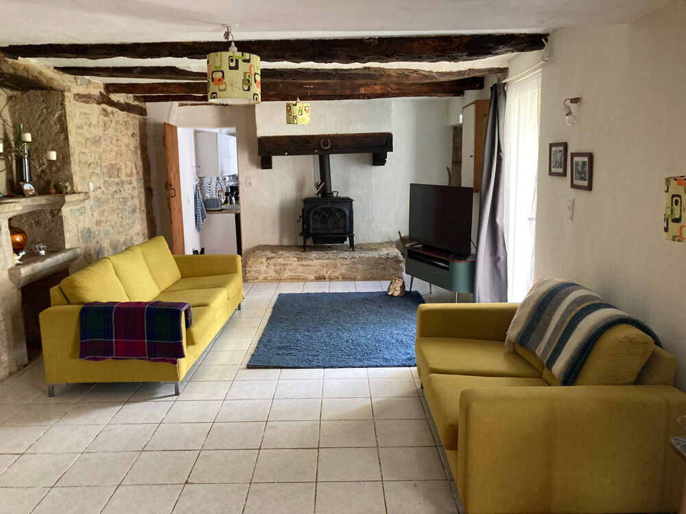 Vente Maison A 4km des 1er commerces et d'un village médiéval, dans hameau très calme maison quercynoise en excellent état St projet
