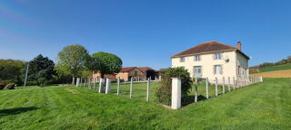  Propriété/château à vendre 6 pièces 220 m²