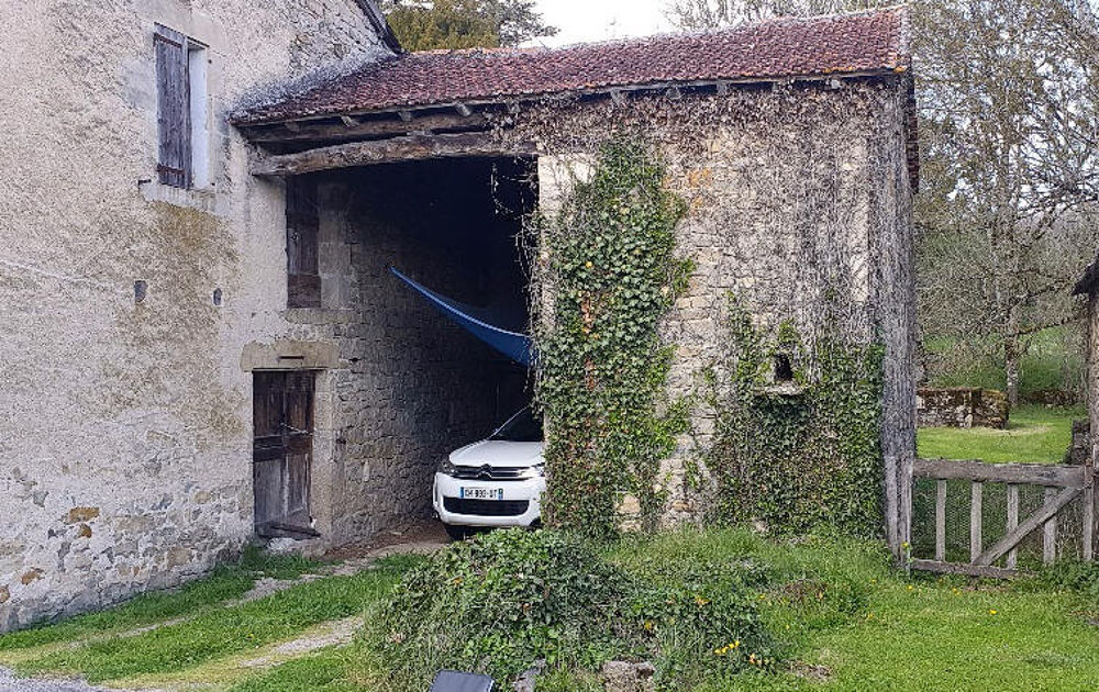 Maison typiquement Quercynoise à rénover du XVIIème siècle